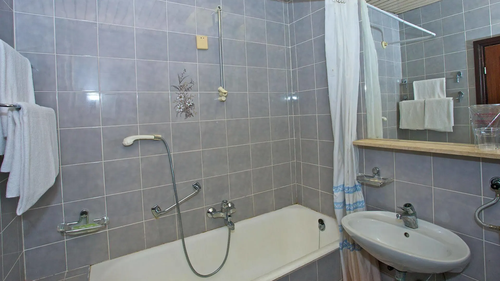 **  Guest House Hotel Riviera Póla Horvátország