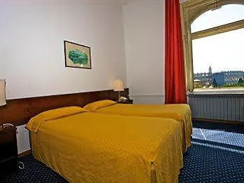 Guest House Hotel Riviera Póla
